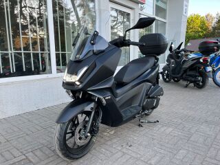 Kymco Skytown 50 kohvriga