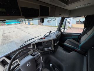 Volvo FM 330 250kW
