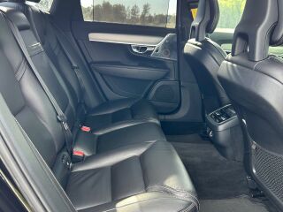 Volvo S90 INSCRIPTION AWD 2.0 D5 173kW