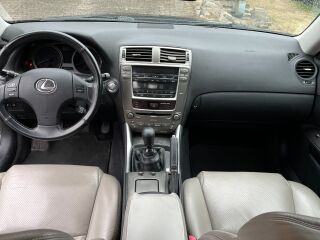 Lexus IS 220 2.2 R4 130kW