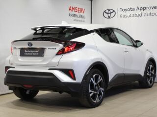 Toyota C-HR Style 1.8 72кВ