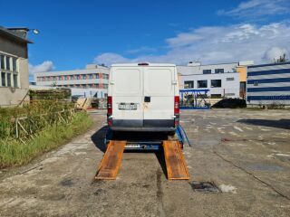 Mercedes-Benz Vario 609d 3300kg 66kW