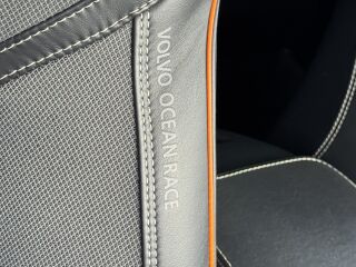 Volvo V90 Cross Country D4 OCEAN RACE Intelli Safe Pro A 2.0 140kW