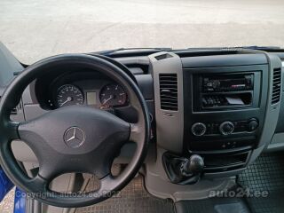 Mercedes-Benz Sprinter 2.1 105кВ