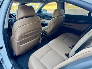 BMW ActiveHybrid 7 4.4 330kW