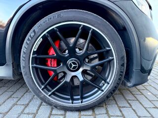 Mercedes-Benz GLC 63 AMG S 4.0 V8 375kW