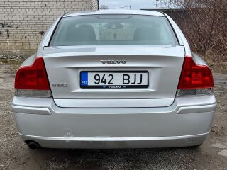 Volvo S60 2.4 120kW