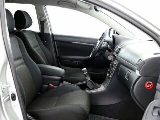 Toyota Avensis Linea Sol Facelift 2.2 D-CAT 130kW