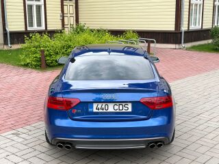 Audi S5 3.0 245кВ