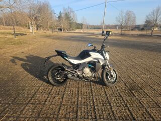 CFMOTO 650NK 45kW