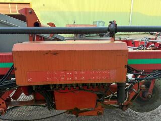 Kartulikombain Underhaug UN2220