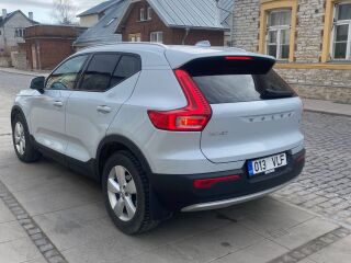 Volvo XC40 Momentum 2.0 110kW