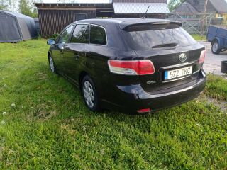 Toyota Avensis 2.0 93кВ