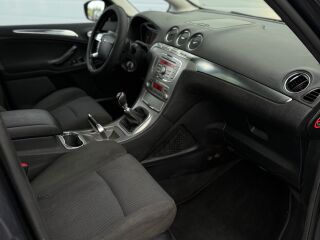 Ford S-MAX 1.8 92kW
