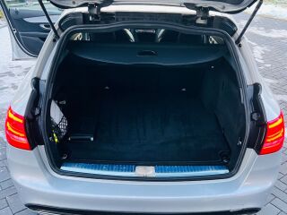 Mercedes-Benz C 220 AMG 2.1 125kW