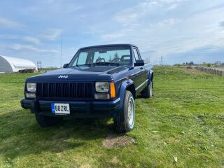 Jeep Comanche 4.0 R6 AT 130kW