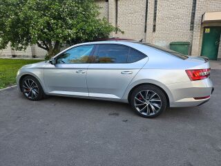 Skoda Superb 2.0 140kW