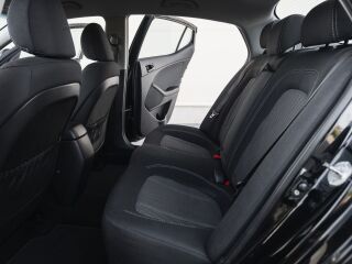 Kia Optima LX Plus 2.0 R4 121kW