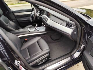 BMW 730 M Sports Package 3.0 3,0D 190кВ