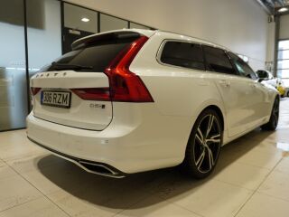 Volvo V90 2.0 173kW