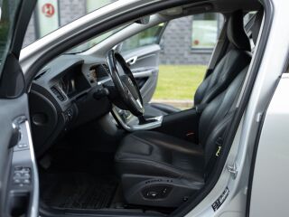 Volvo V60 Elegance Facelift Line 2.0 133kW