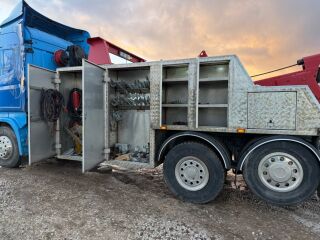 Scania R560 6x2 Tow truck