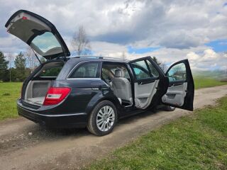 Mercedes-Benz C 180 2.1 88kW