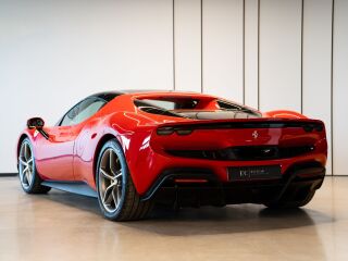 Ferrari 296 GTS 3.0 488kW