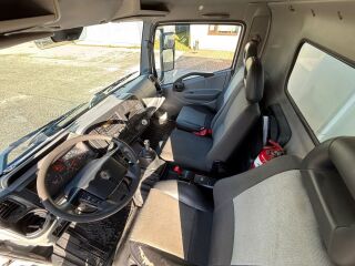Renault D 4X2 EURO6 + BOX 130kW