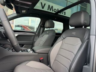 Volkswagen Touareg R-Line Final Edition Black Style 3.0 V6 TDI 210kW