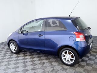 Toyota Yaris Facelift 1.0 51kW