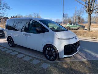 Hyundai Staria 2.2 130kW