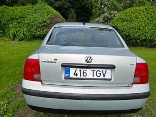 Volkswagen Passat Comfortline 1.8 R4 20V 92kW