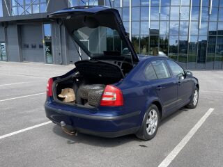 Skoda Octavia Elegance 1.6 75кВ
