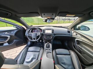Opel Insignia Sports Tourer SW 2.0 125кВ