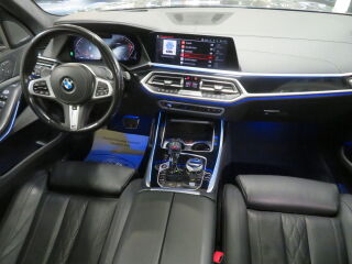 BMW X7 xDrive40d M Sportpakett 3.0 250kW