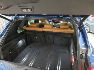 BMW X5 xDrive 40d 3.0 250кВ