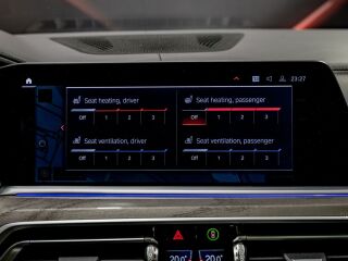 BMW X7 Individual-Sky lounge-M Paket 3.0 250kW