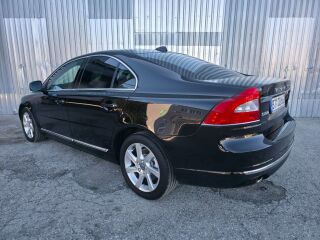 Volvo S80 Summum FuIl Options Ember Black 2.0 D4 133kW