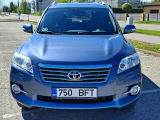 Toyota RAV4 4WD Luxury 2.0 Valvematic 116kW