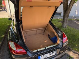 Porsche Panamera 4S 4.8 V8 294kW