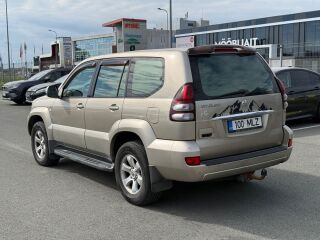 Toyota Land Cruiser 120 3.0 122kW
