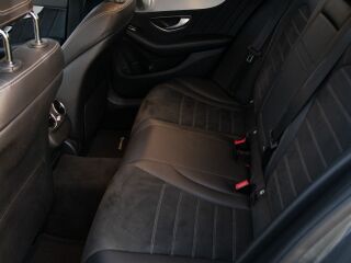Mercedes-Benz C 200 AMG Line 2.0 110kW