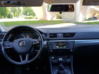 Skoda Superb 1.4 92кВ