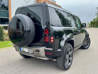 Land Rover Defender D250 X-DYNAMIC SE 183kW