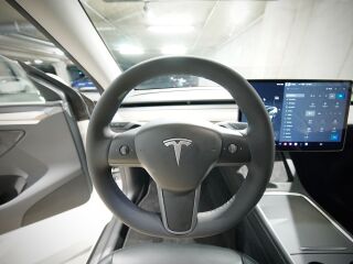 Tesla Model Y Long Range Dual Motor AWD 378кВ