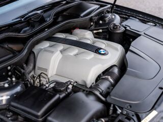 BMW 745 Individual 4.4 245кВ