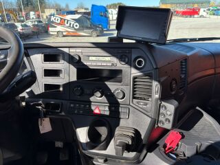 Mercedes-Benz Arocs 4142 8x4 310kW