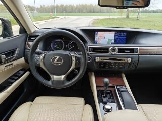 Lexus GS 450h 3.5 215kW