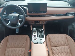 Mitsubishi Outlander Instyle Plus Luxury 4WD 2.4 PHEV 225kW